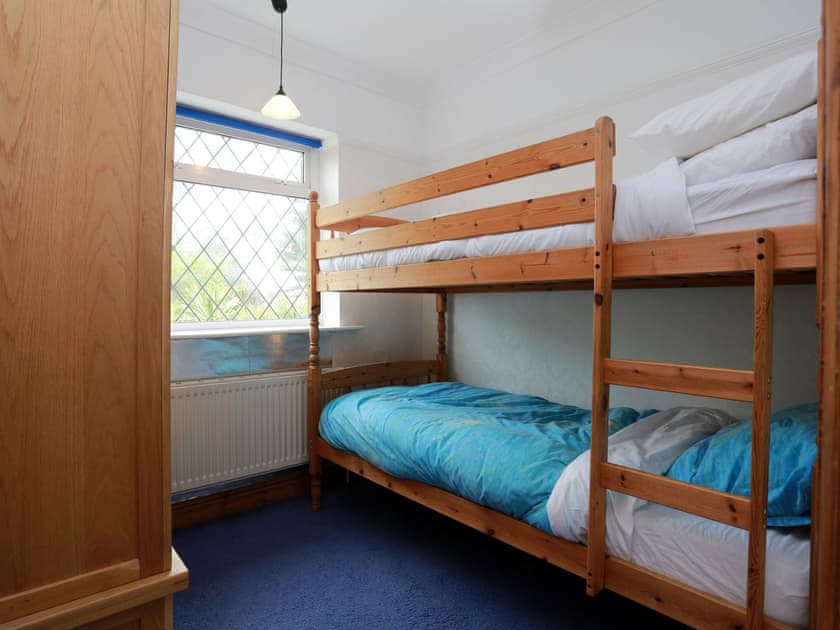 Bunk bedroom | Cosy Haven, Bournemouth