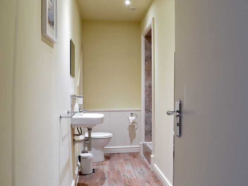 Shower room | Beachcomber Corner, Lytham St Annes