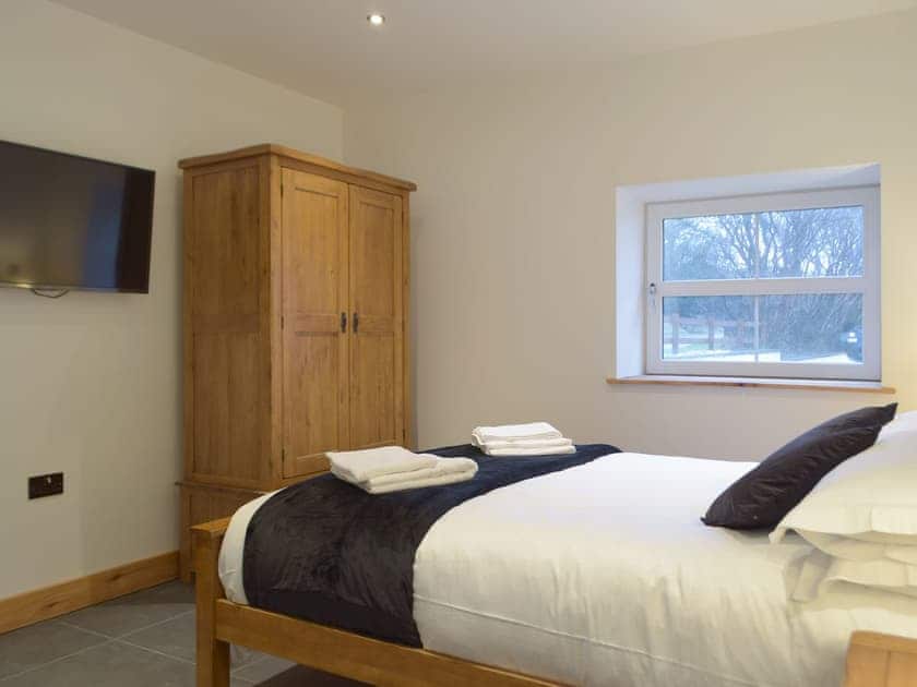 Double bedroom | Stambar - Brynhowell Barns, Glandwr, near Narbeth