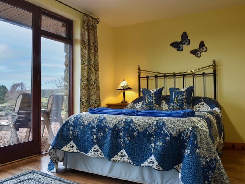 Double bedroom | Curlew Cottage, Lealholm near Whitby