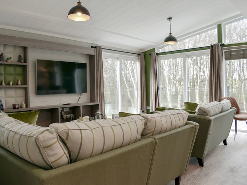 Living area | Lakeview Lodge, Landford, near Salisbury