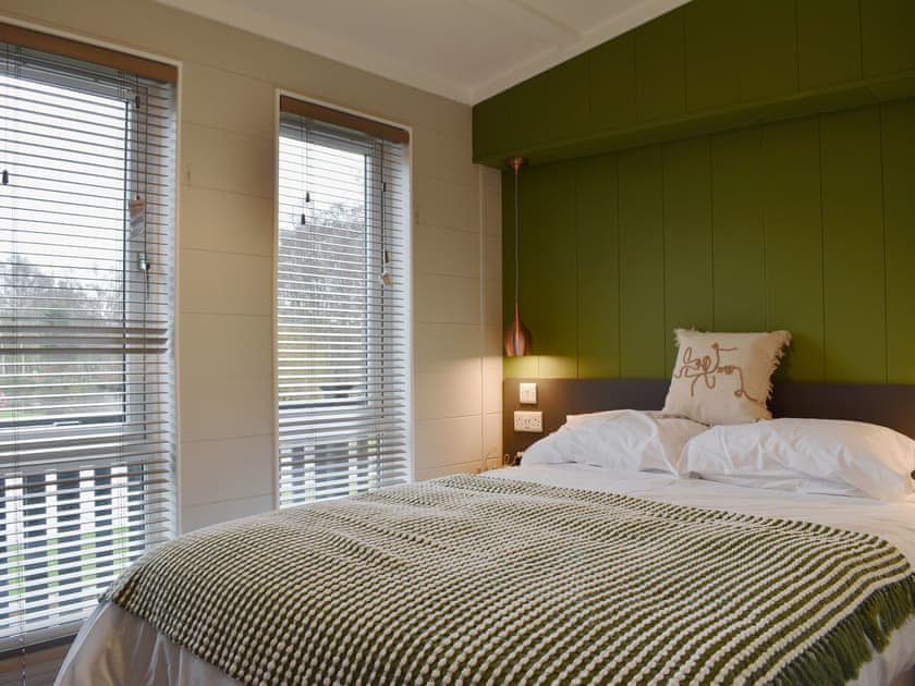 Double bedroom | Lakeview Lodge, Landford, near Salisbury