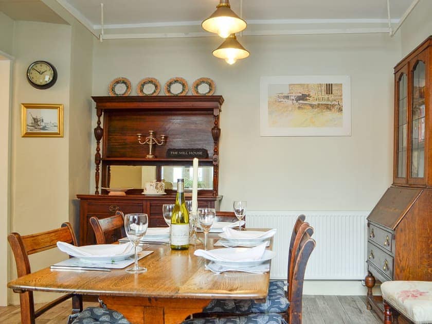 Dining room | The Mill House, Talgarth