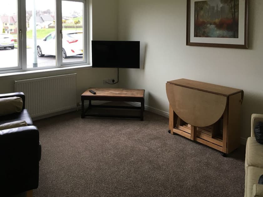 Living room/dining room | Morningfield, Inverness