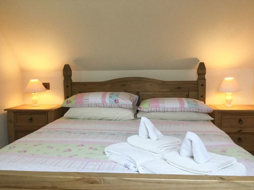Double bedroom | New Cottage, Inverness