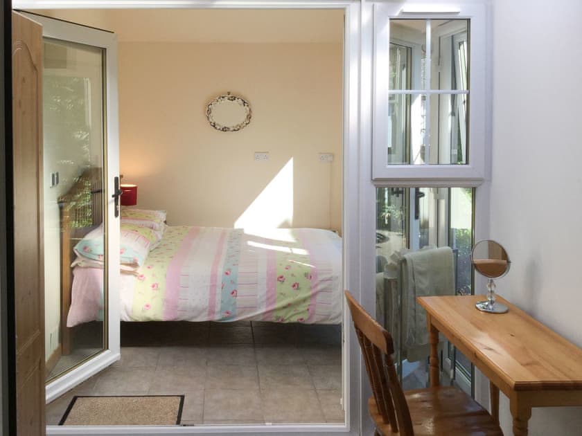 Double bedroom | New Cottage, Inverness