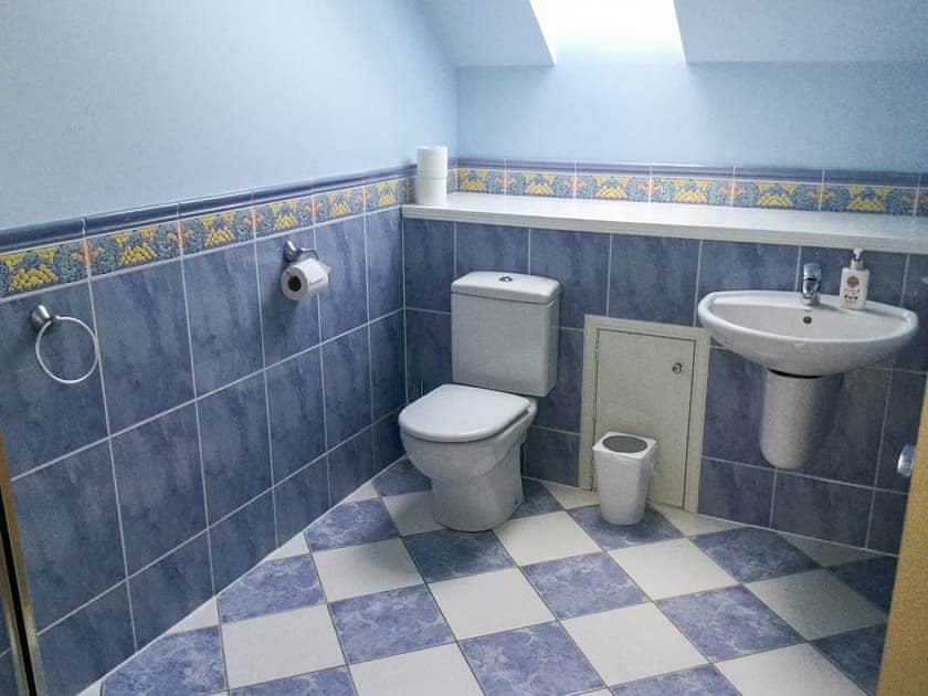 Shower room | West Heather, Inverness