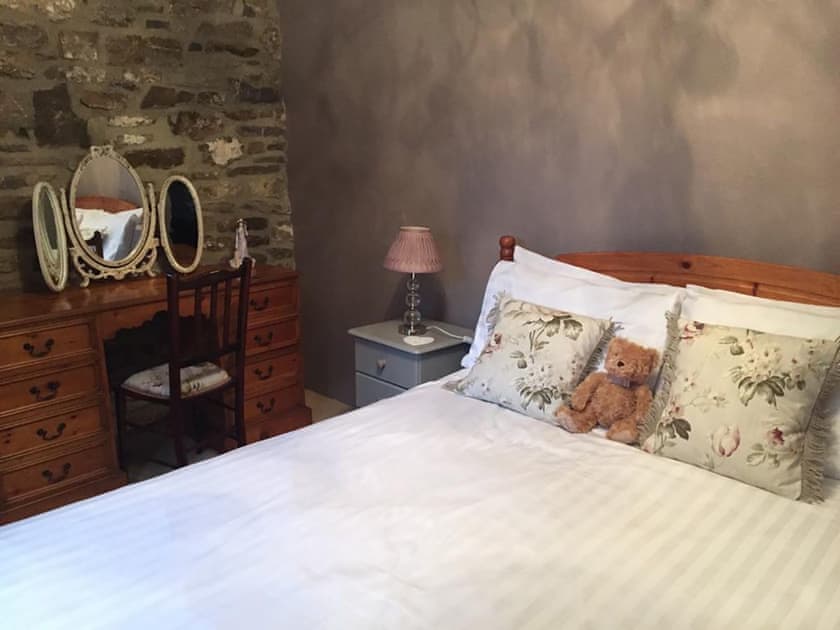 Double bedroom | Cobble Cottage - Foal Barn Cottages, Spennithorne, near Leyburn