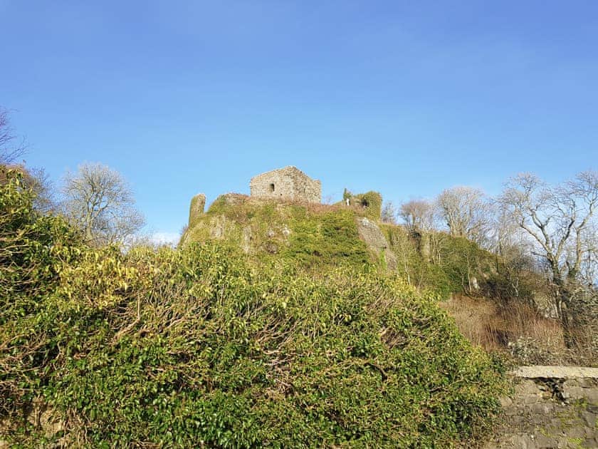 Surrounding area | Maggie’s Cabin, Oban