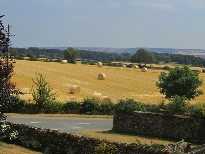 Surrounding area | The Granary, Brompton by Sawdon