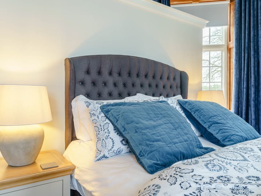 Master bedroom | Whittle Dene Reservoir House, Stamfordham, near Newcastle-upon-Tyne