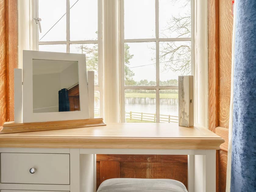Master bedroom | Whittle Dene Reservoir House, Stamfordham, near Newcastle-upon-Tyne