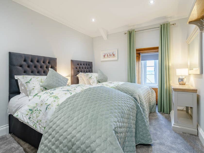 Twin bedroom | Whittle Dene Reservoir House, Stamfordham, near Newcastle-upon-Tyne