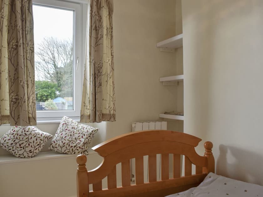 Single bedroom | Plum Cottage, Castle Cary