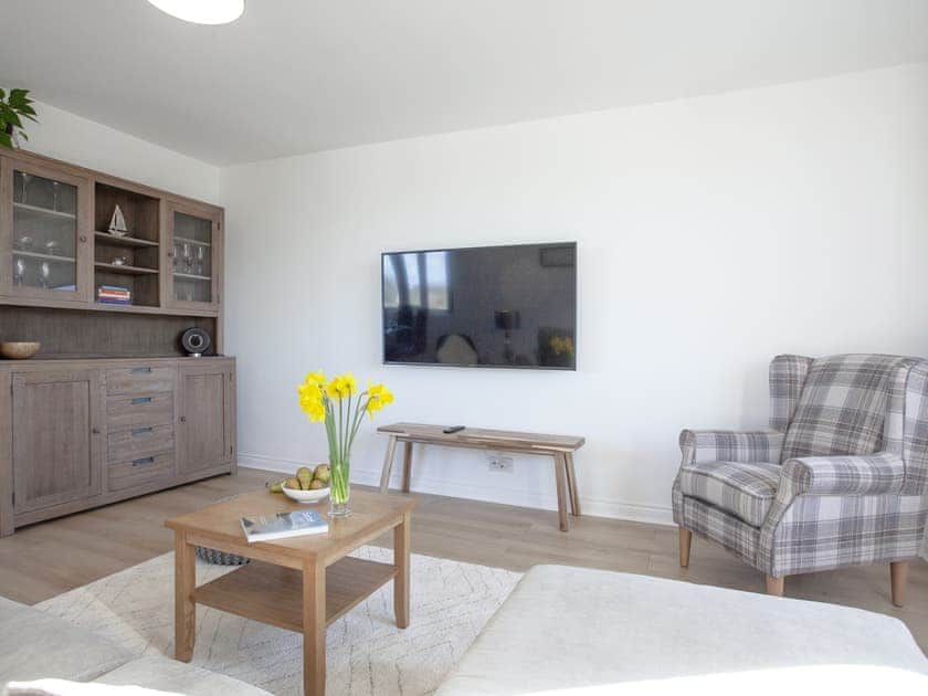 Living area | Dolphin Heights, Torquay