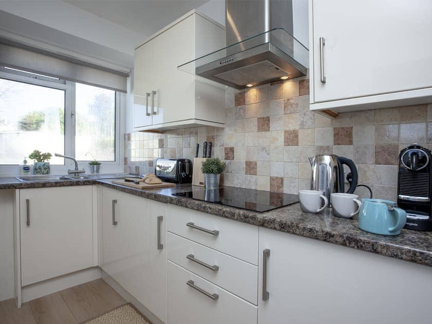 Kitchen | Dolphin Heights, Torquay