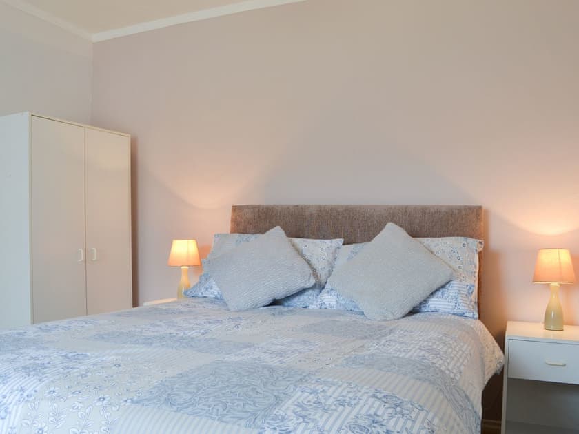 Double bedroom | Hillside - Gairloch Cottages - Hillside, Gairloch