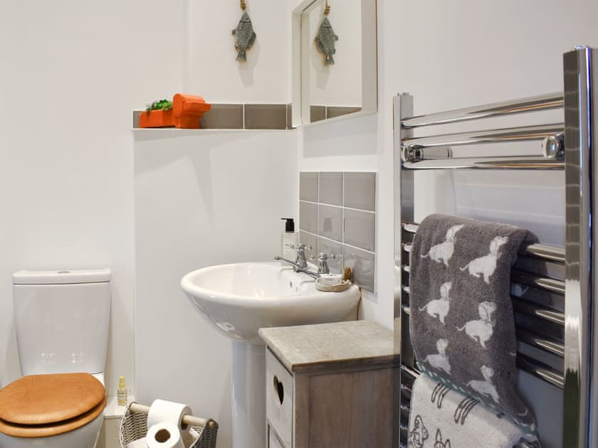 Shower room | Treadle Cottage, Kirkby Lonsdale