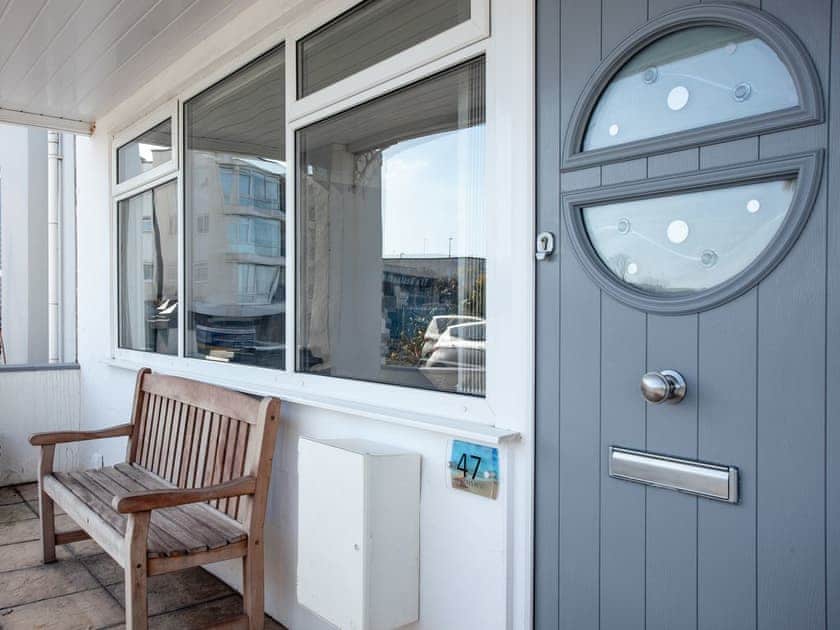 Sitting room | Seagulls Rest - Harbourside Holiday Apartments - Seagulls Rest, Paignton