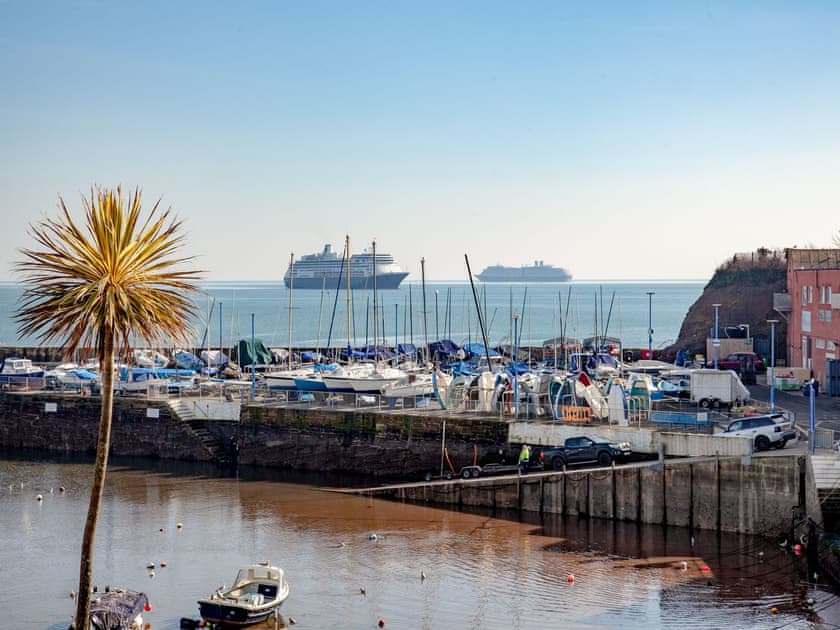 Surrounding area | Herons Haven - Harbourside Holiday Apartments - Herons Haven, Paignton