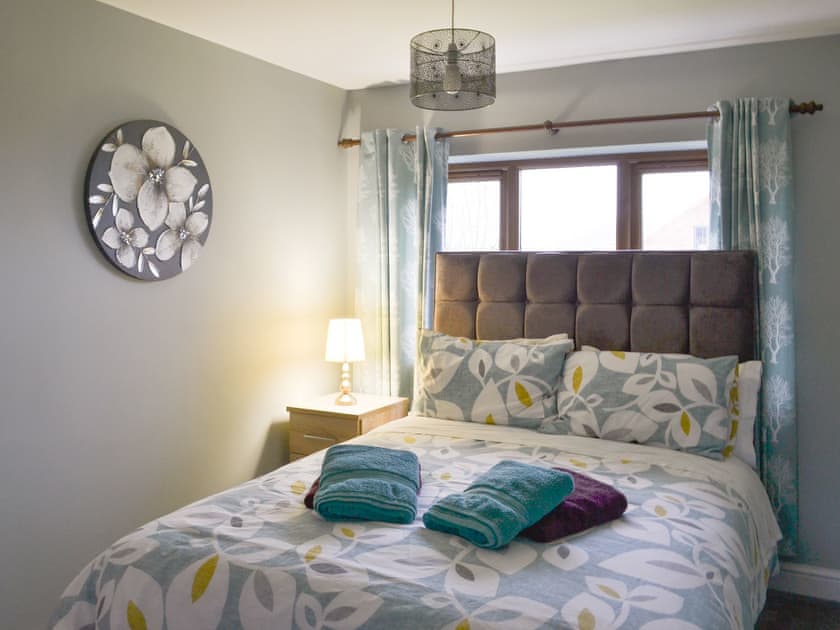 Double bedroom | Carp Cottage - Wallrudding Farm Cottages, Doddington, near Lincoln