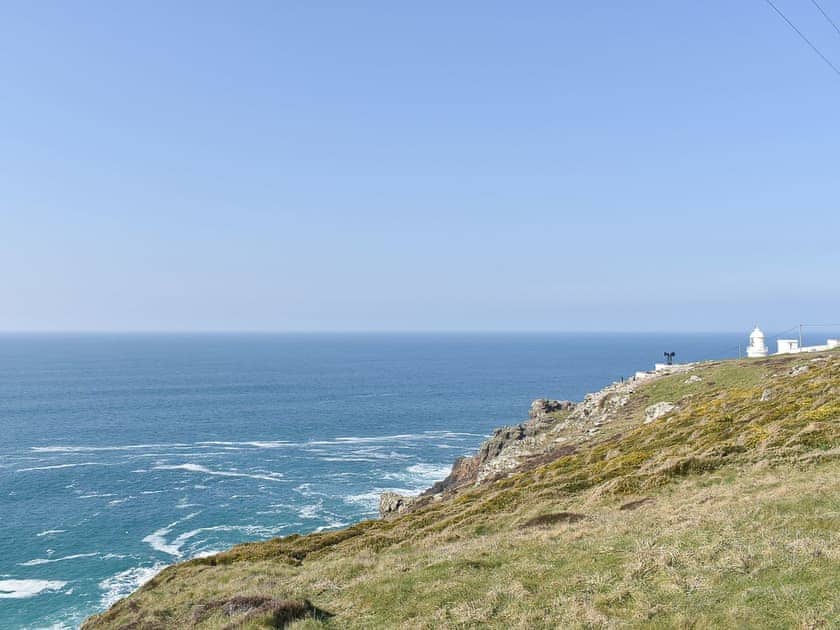 Rugged Cornish landscapes right on your doorstep | Bojewyan Cottage, Pendeen