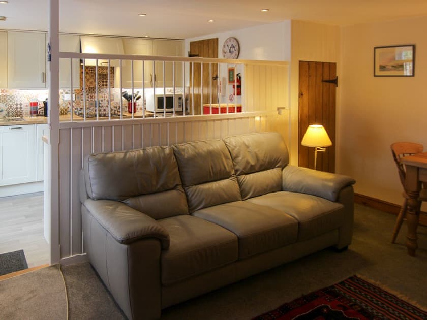 Open plan living space | Hollyhocks Cottage, Docking