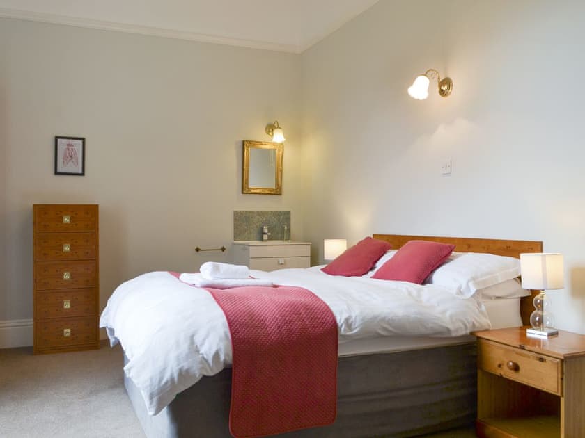 Double bedroom | Shaw End Mansion- Apartment 3 - Shaw End Mansion, Kendal