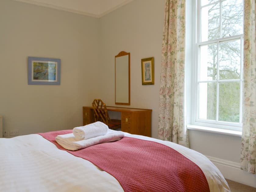 Double bedroom | Shaw End Mansion- Apartment 3 - Shaw End Mansion, Kendal