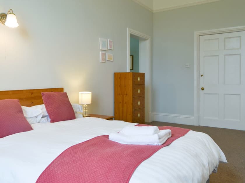 Double bedroom | Shaw End Mansion- Apartment 3 - Shaw End Mansion, Kendal