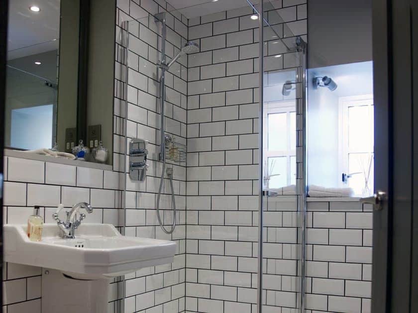 Shower room | Ramsay - @Barra Castle, Oldmeldrum, near Inverurie