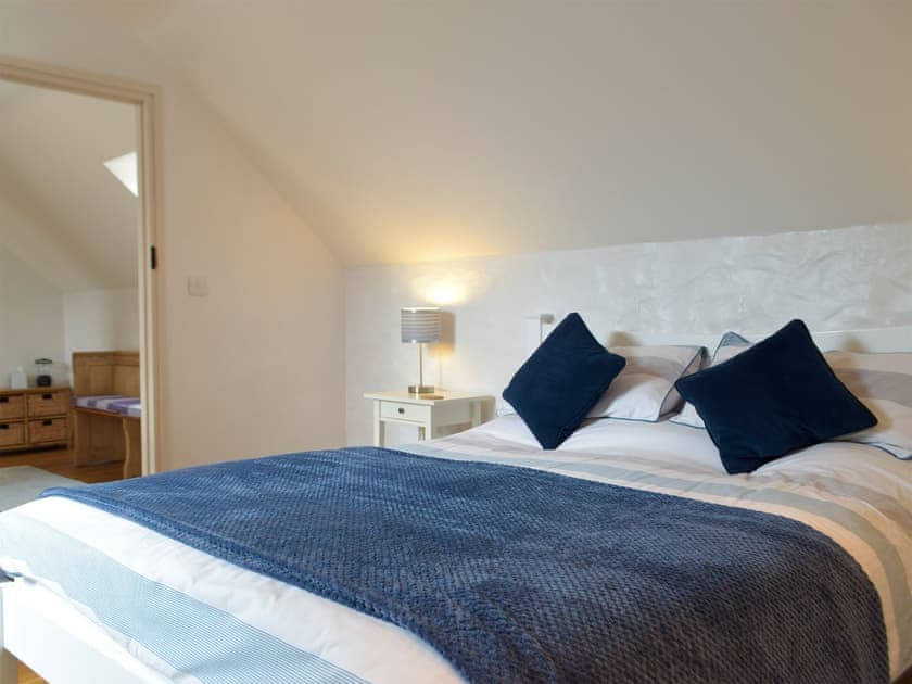 Double bedroom | West Barn - Penpistyll Rural Retreats, Dwrbach, near Fishguard