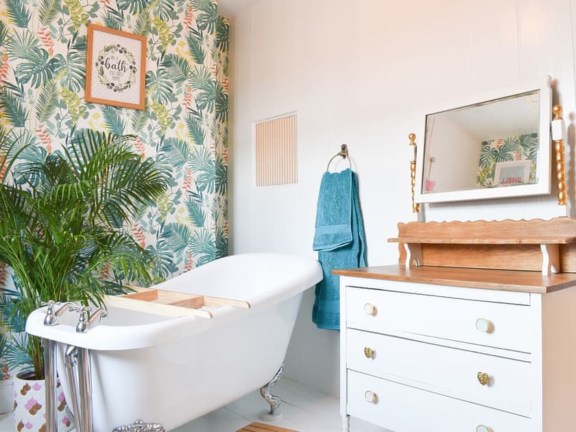Bathroom | Little Blue Seaside House, Scarborough