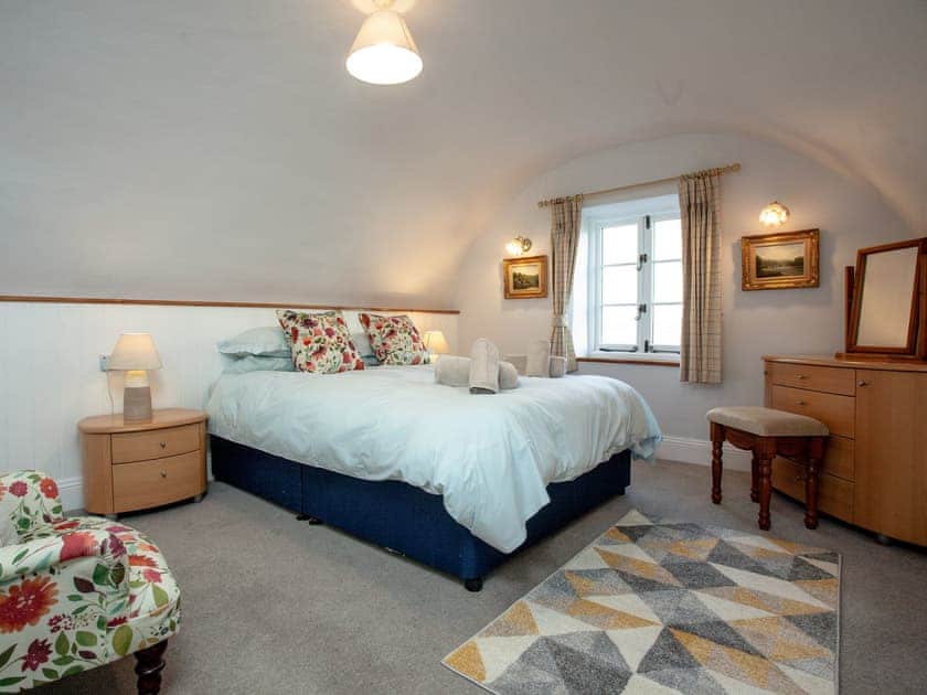 Double bedroom | 1 Castle Cottage - Tuckenhay Mill, Bow Creek, between Dartmouth and Totnes