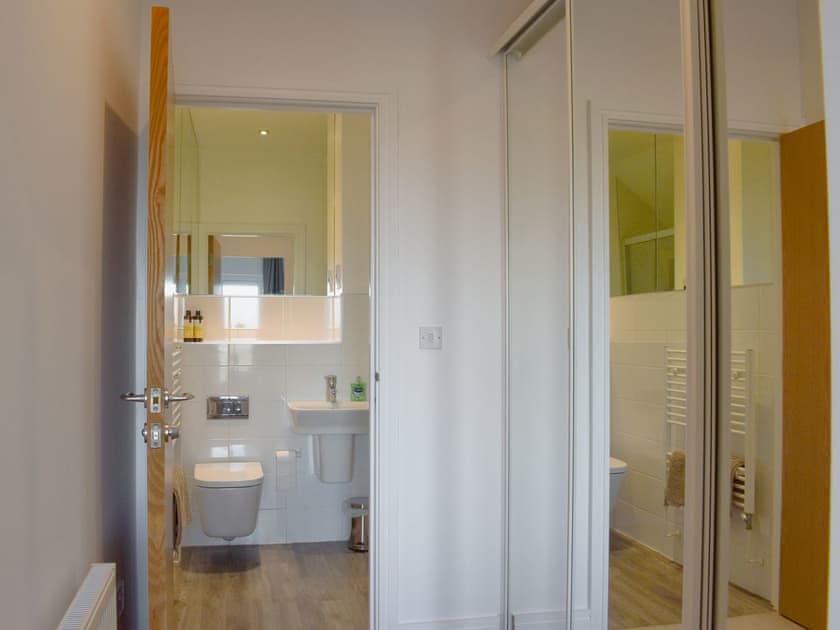 En-suite | Atlantic View, Westward Ho!