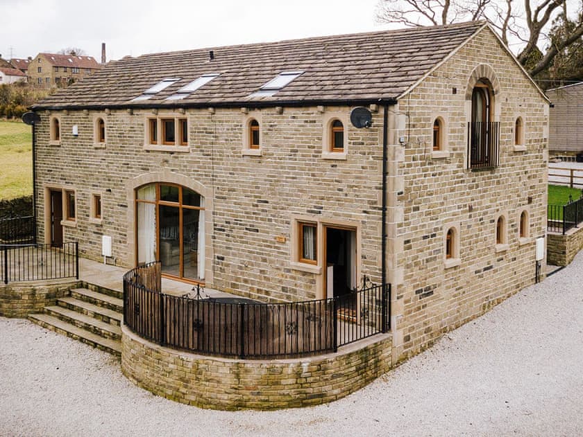 Exterior | Sycamore Barn - Hargreaves Head Holiday Cottages, Northowram, near Halifax 