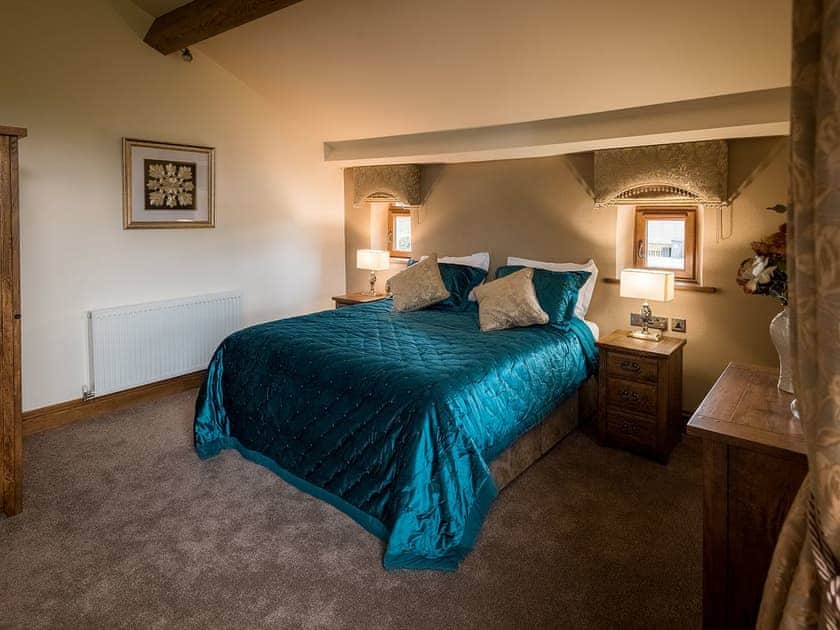 Double bedroom | Cedar Barn - Hargreaves Head Holiday Cottages, Northowram, near Halifax 