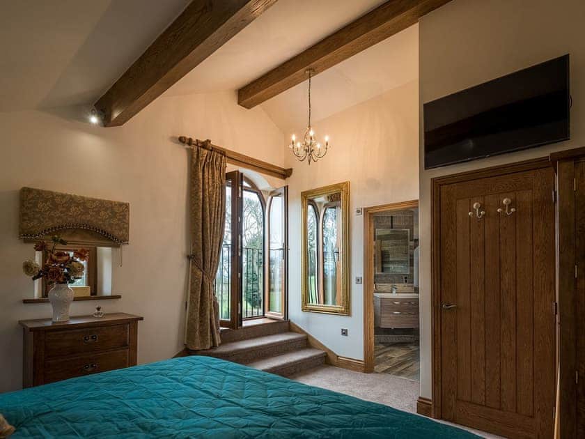 Double bedroom | Cedar Barn - Hargreaves Head Holiday Cottages, Northowram, near Halifax 