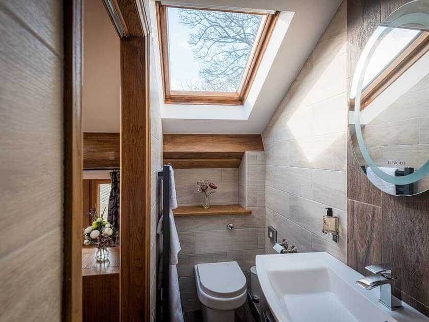 En-suite | Cedar Barn - Hargreaves Head Holiday Cottages, Northowram, near Halifax 