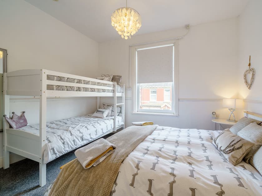 Bedroom | The Kings Landing Spa, Blackpool