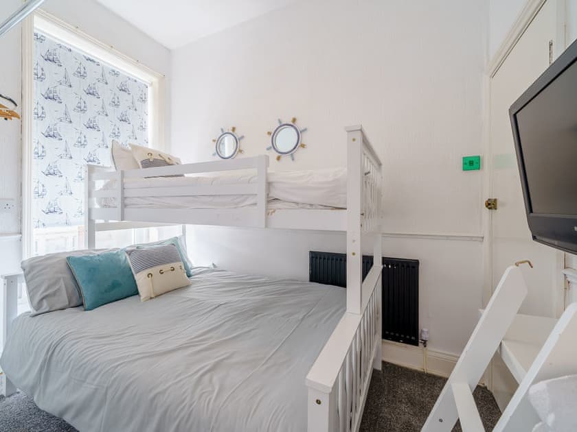 Bedroom | The Kings Landing Spa, Blackpool