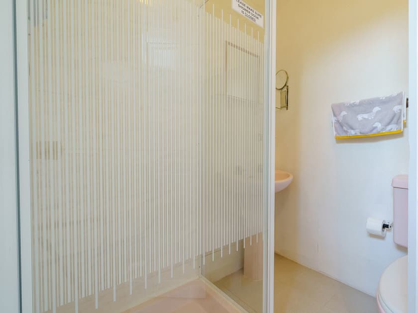 Shower room | The Kings Landing Spa, Blackpool