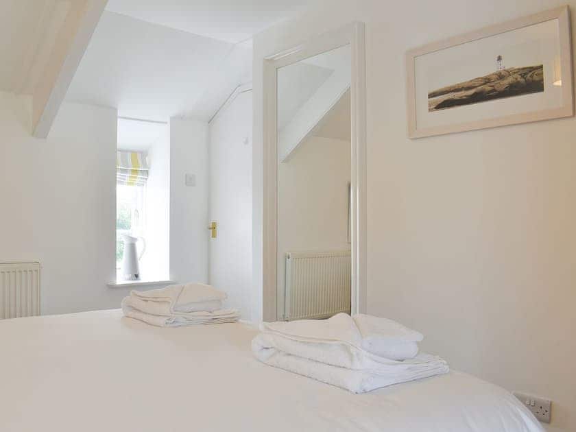 Double bedroom | Bojewyan Cottage, Pendeen