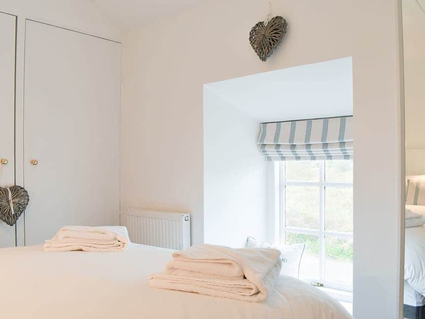 Double bedroom | Bojewyan Cottage, Pendeen