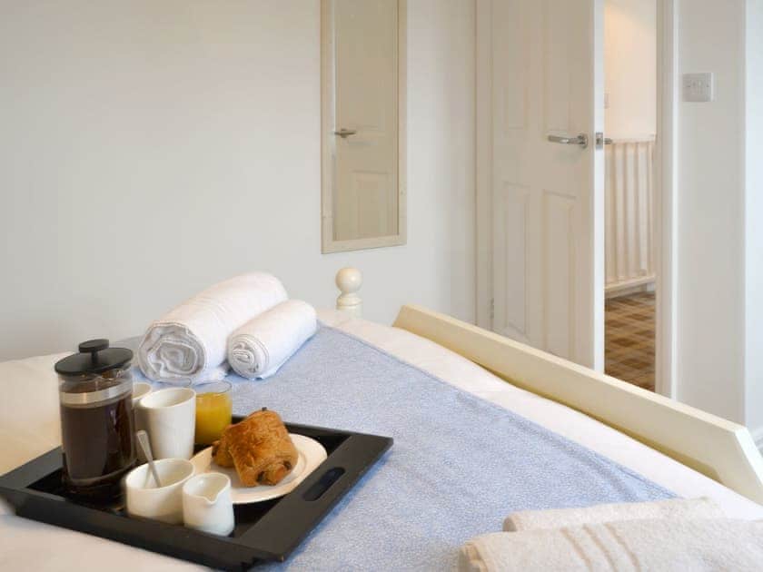 Double bedroom | Pine View Cottage, Filey