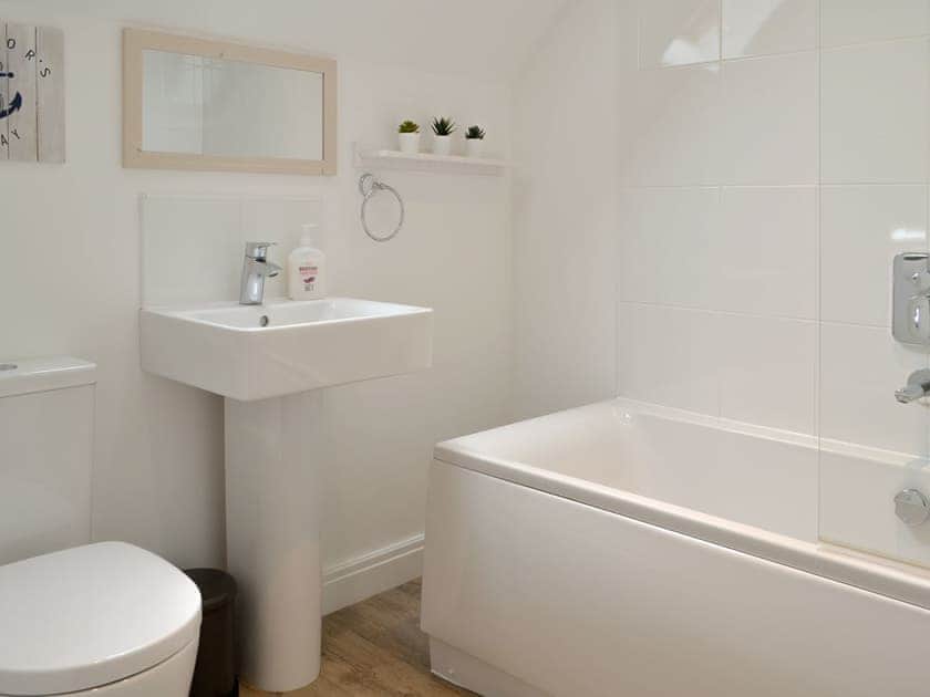 Bathroom | Pine View Cottage, Filey