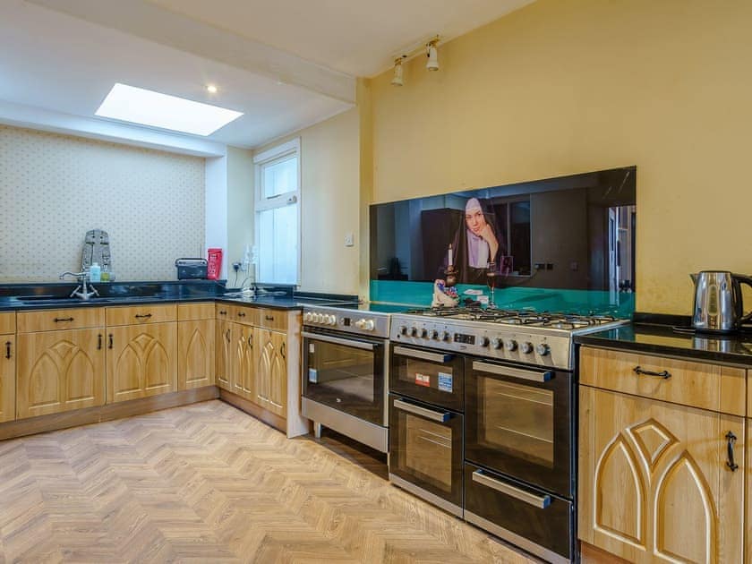 Kitchen | The Old Nunnery - The Old Nunnery and Retreat, Skelmorlie, near Largs