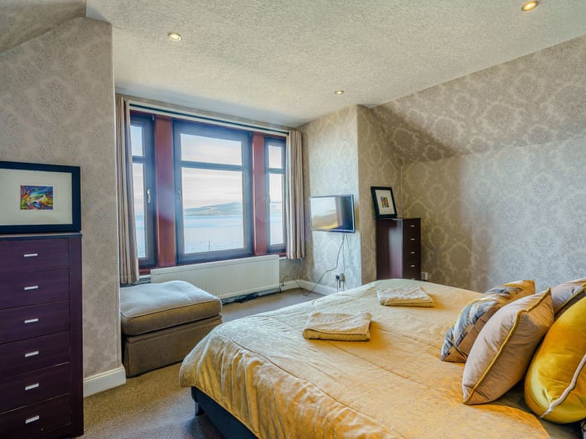 Bedroom | The Wee Nunnery - The Old Nunnery and Retreat, Skelmorlie, near Largs