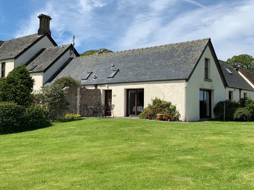 Dunnad Farm Cottages - Comgall