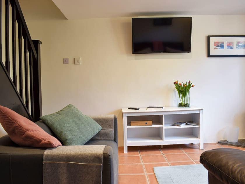 Living room | Barn Court Cottage, Washfield, near Tiverton